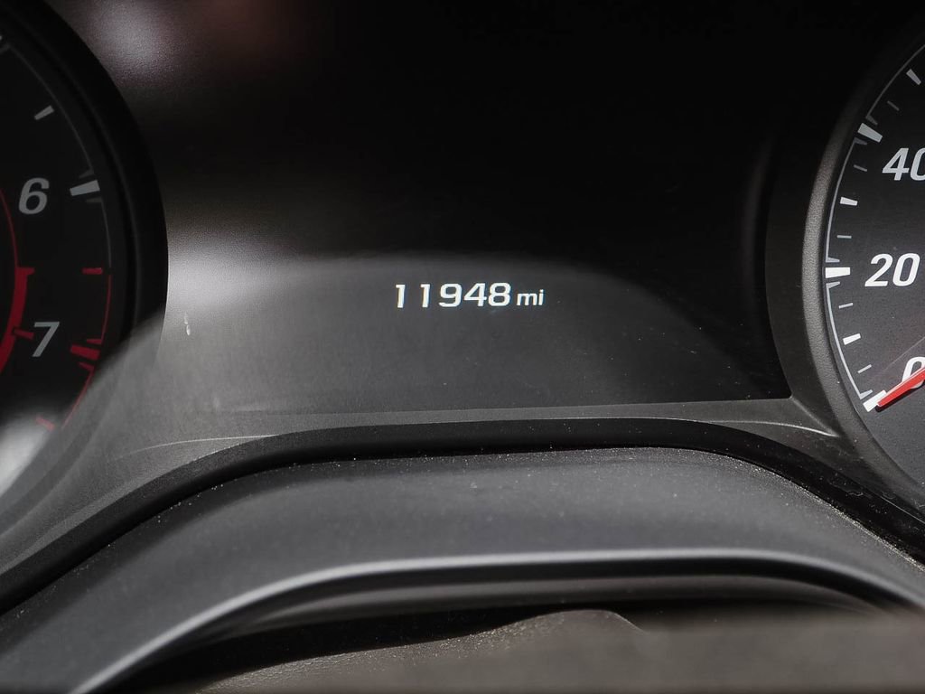 Used 2016 Chevrolet Camaro SS RWD image 11
