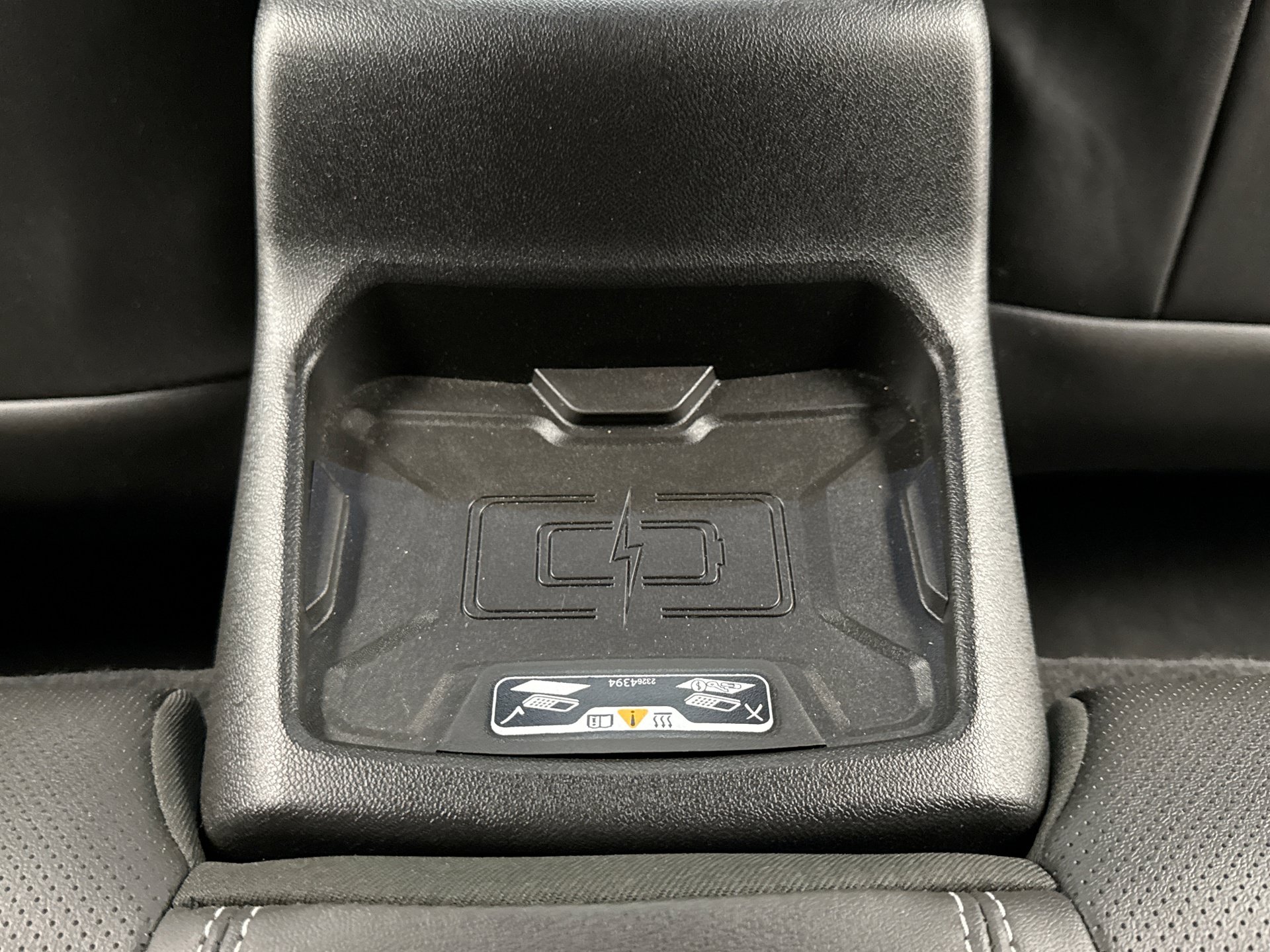 Used 2018 Chevrolet Camaro SS RWD image 21