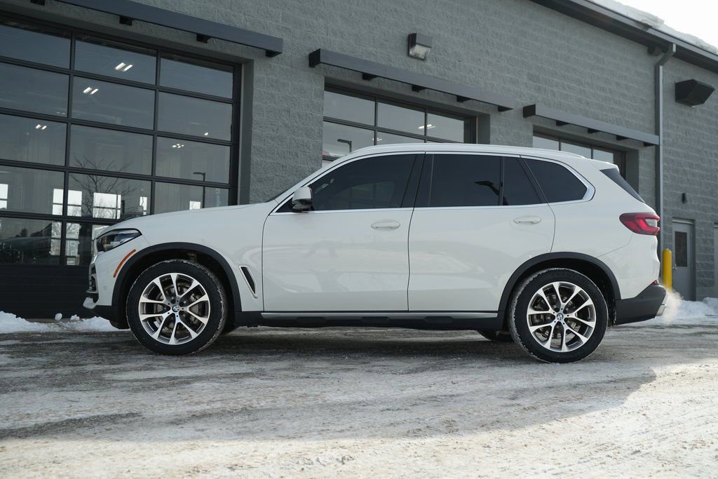 Used 2022 BMW X5 xDrive40i w/ Luxury Seating Package image 21