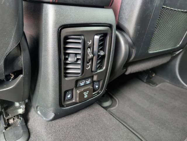 Used 2025 Dodge Durango R/T AWD/4WD image 35