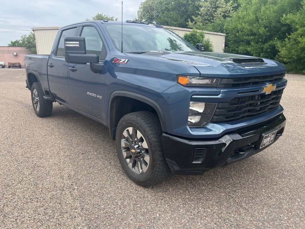 Used 2025 Chevrolet Silverado 2500 Custom w/ Custom Value Package AWD/4WD image 13