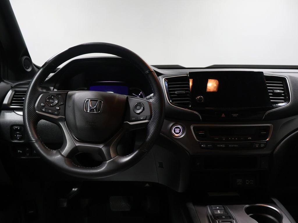 Used 2023 Honda Passport EX-L image 16