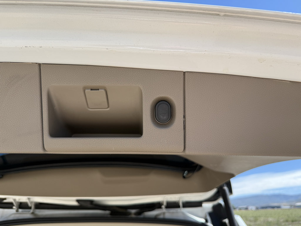 Used 2020 Chevrolet Tahoe Premier AWD/4WD image 35