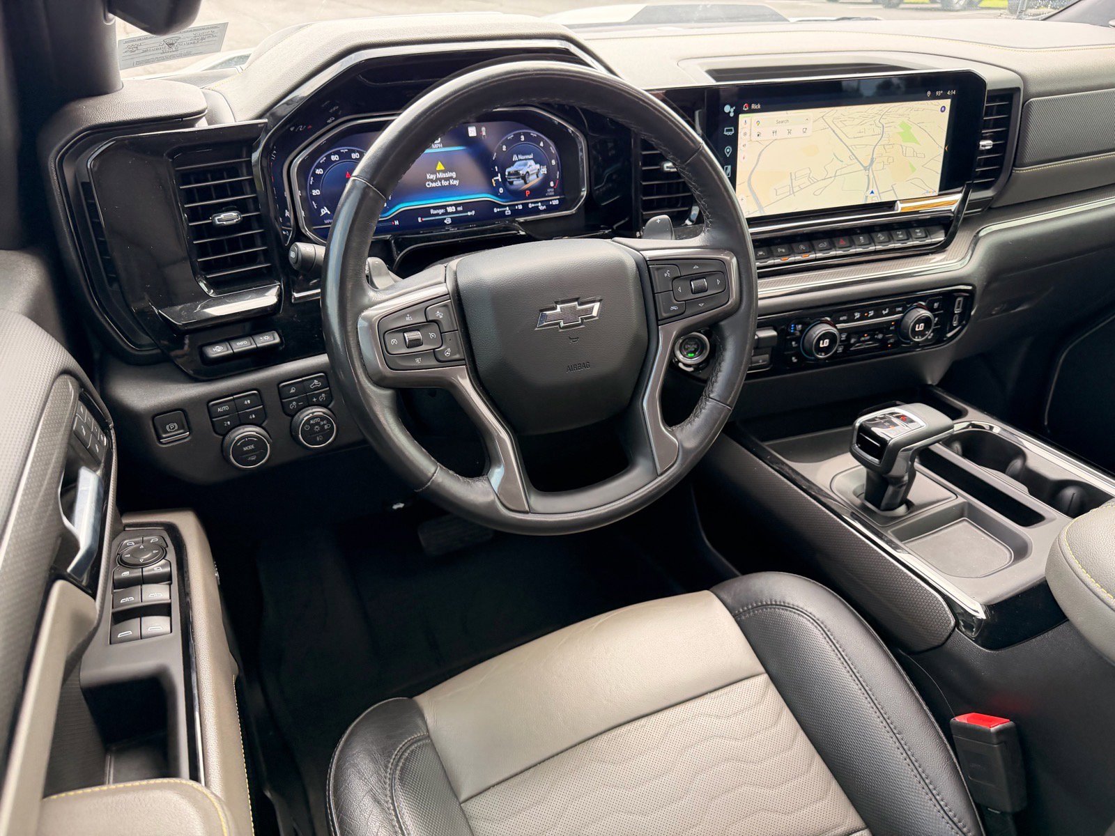 Used 2023 Chevrolet Silverado 1500 ZR2 w/ Technology Package image 11