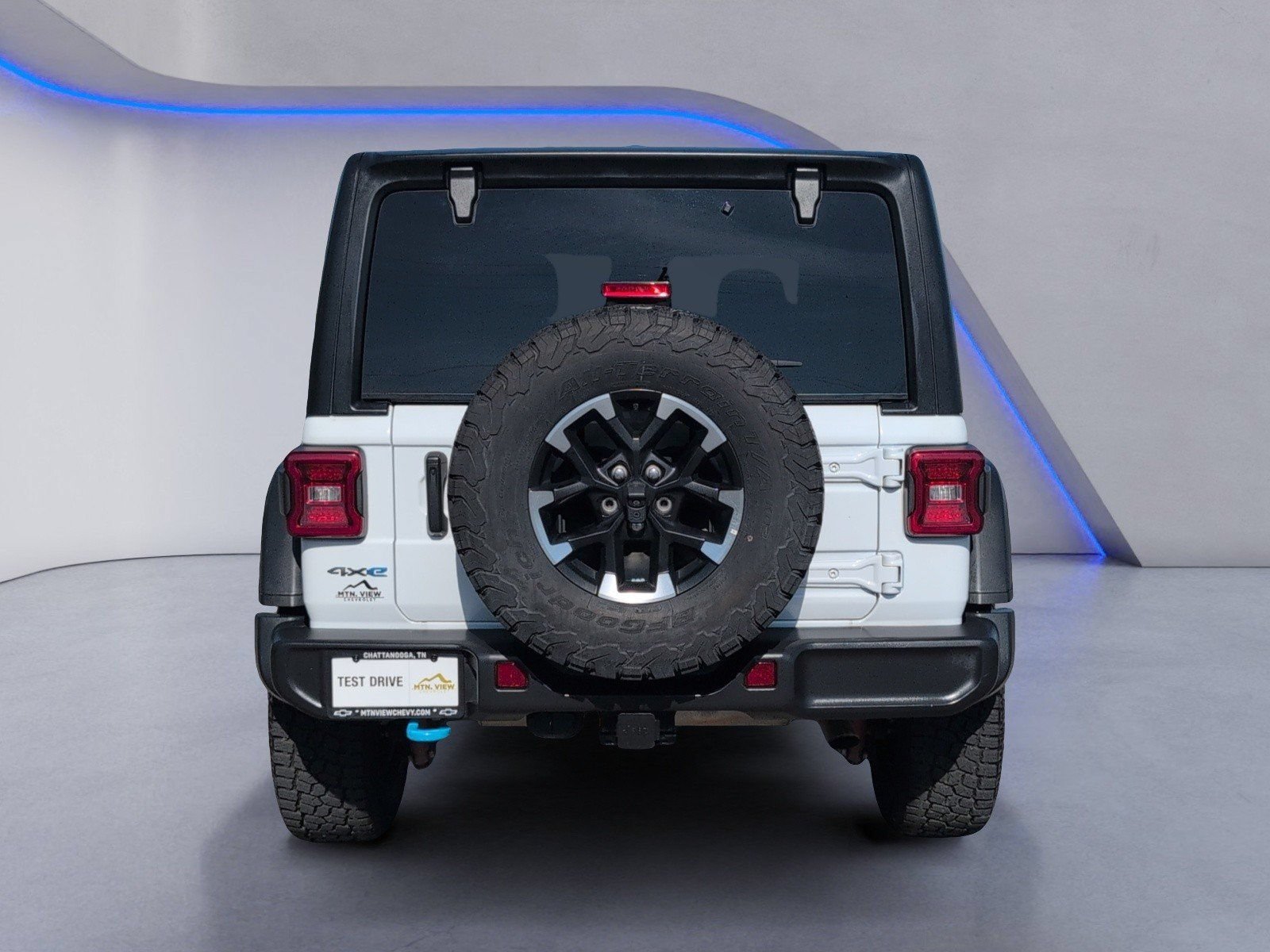 Used 2024 Jeep Wrangler Unlimited Rubicon 4xe AWD/4WD image 14