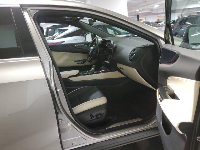 Used 2024 Lexus NX 350h AWD image 26