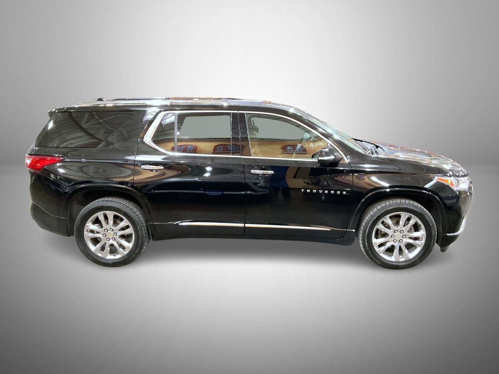Used 2019 Chevrolet Traverse High Country image 4