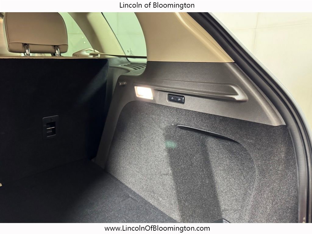 Used 2024 Lincoln Corsair AWD w/ Equipment Group 101A image 62