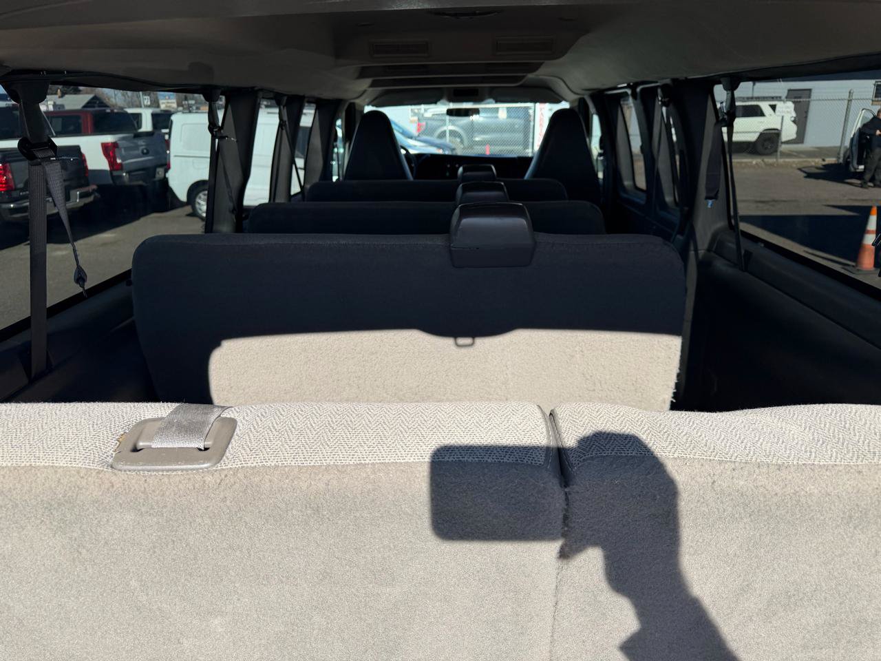 Used 2017 Chevrolet Express 3500 LT w/ LT Preferred Equipment Group RWD image 23