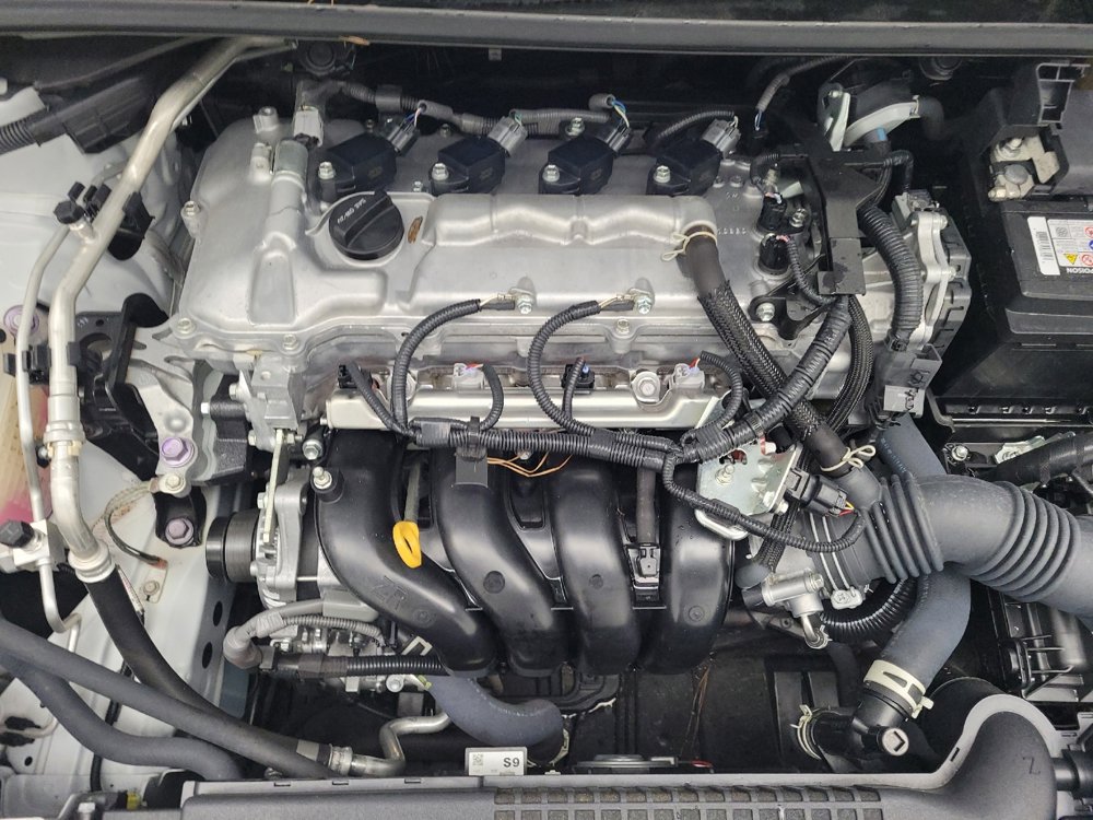 Used 2022 Toyota Corolla LE image 30