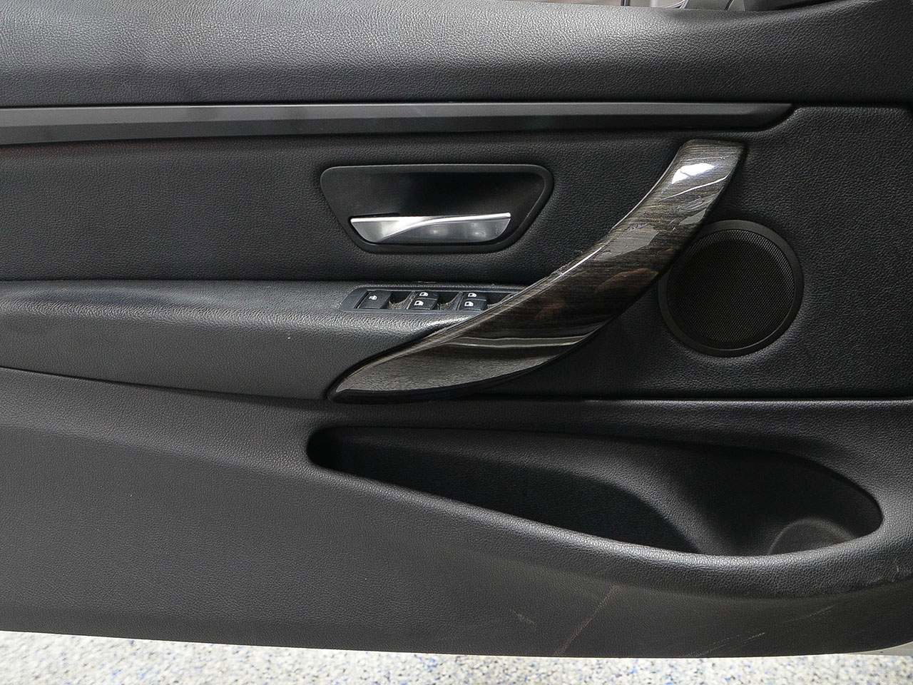 Used 2015 BMW 428i Convertible image 11