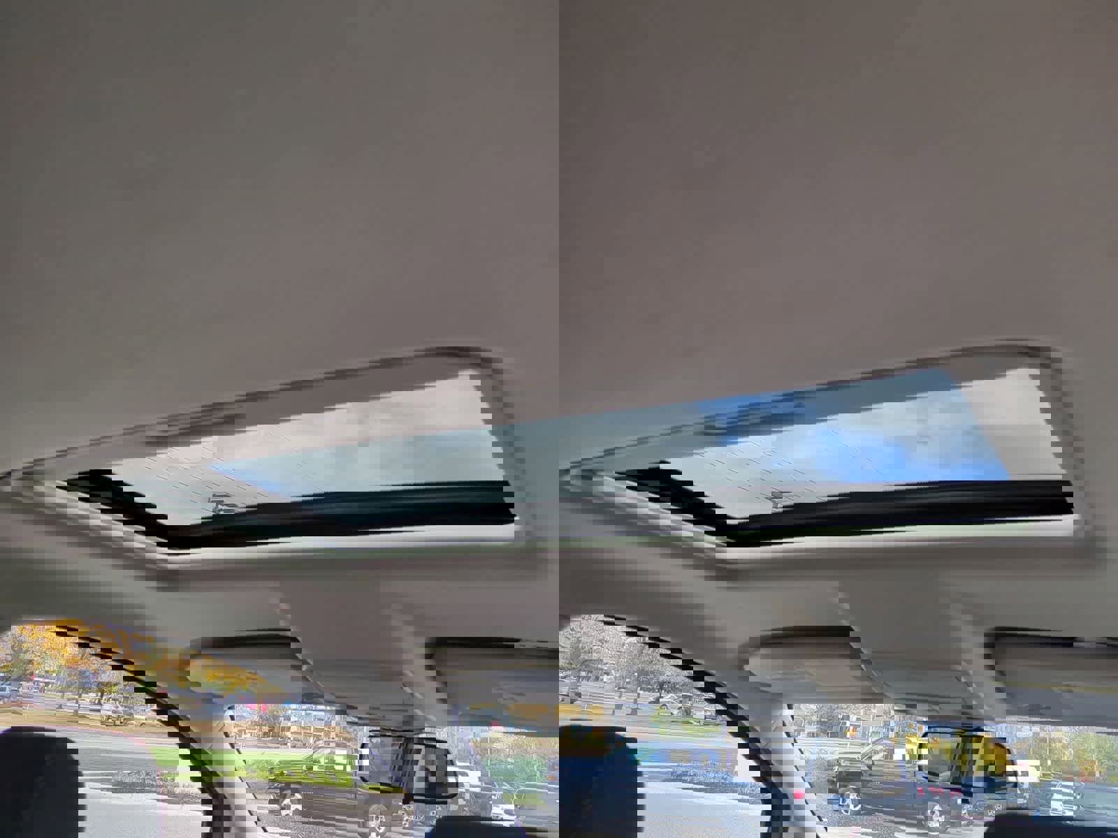 Used 2019 Ford EcoSport SE w/ SE Convenience Package image 22