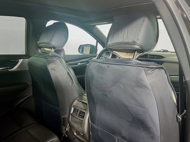 Used 2023 Cadillac XT5 Premium Luxury FWD image 8