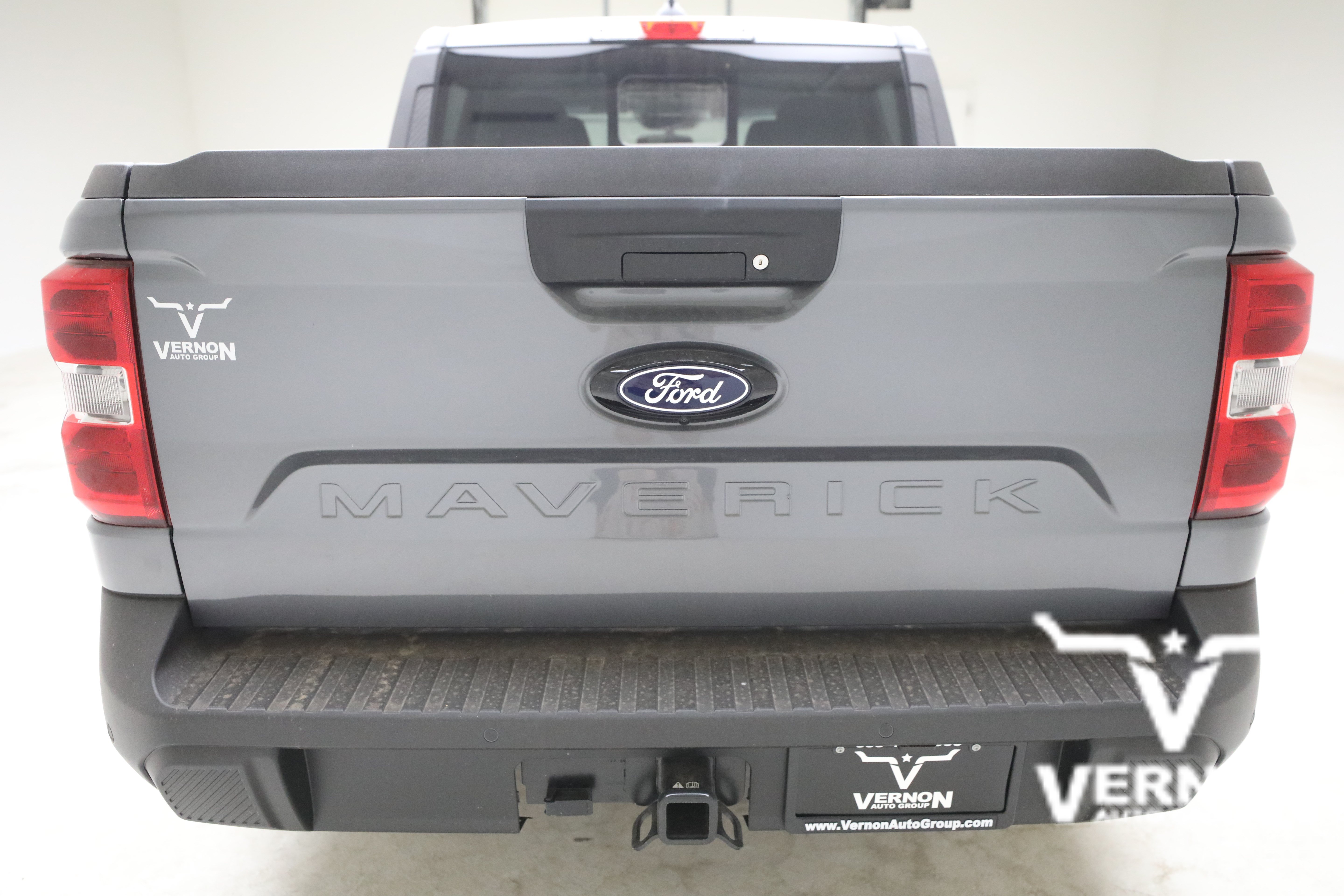 New 2026 Ford Maverick XLT w/ XLT Luxury Package FWD image 4