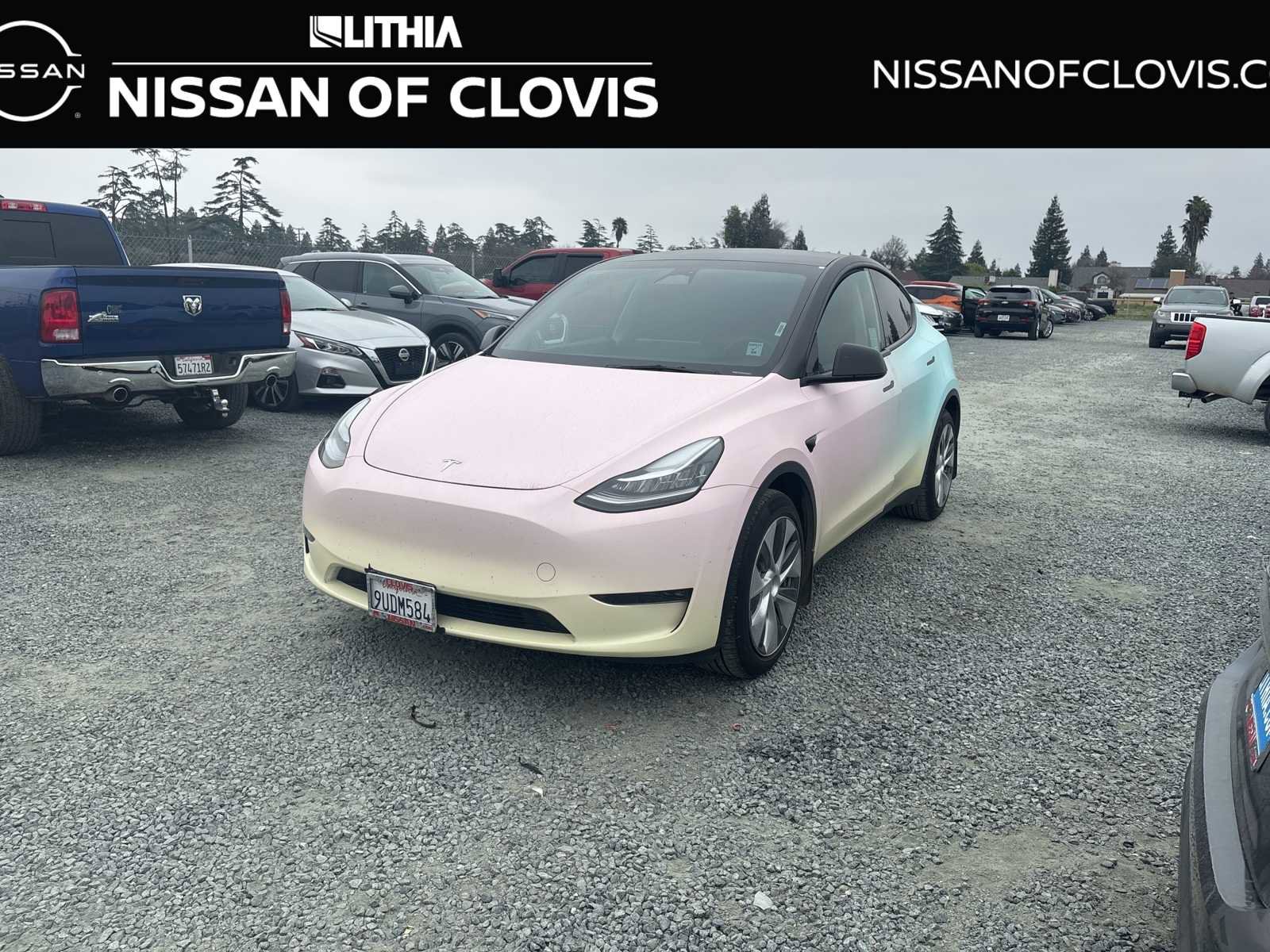 Used 2023 Tesla Model Y Long Range image 1