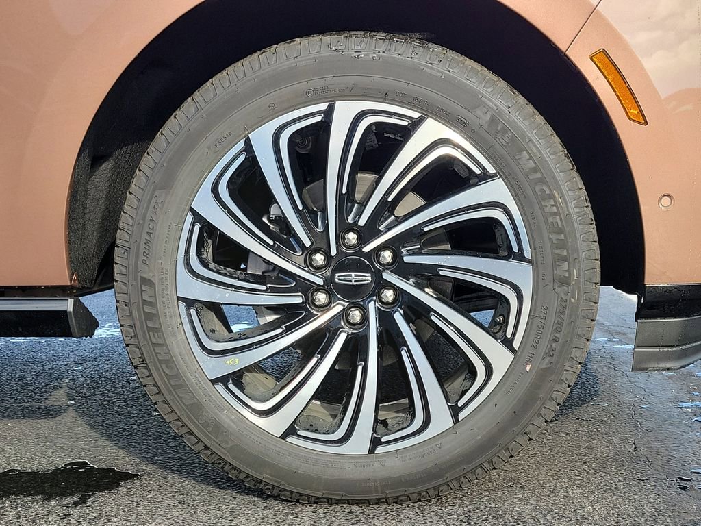 New 2025 Lincoln Navigator L Black Label image 9