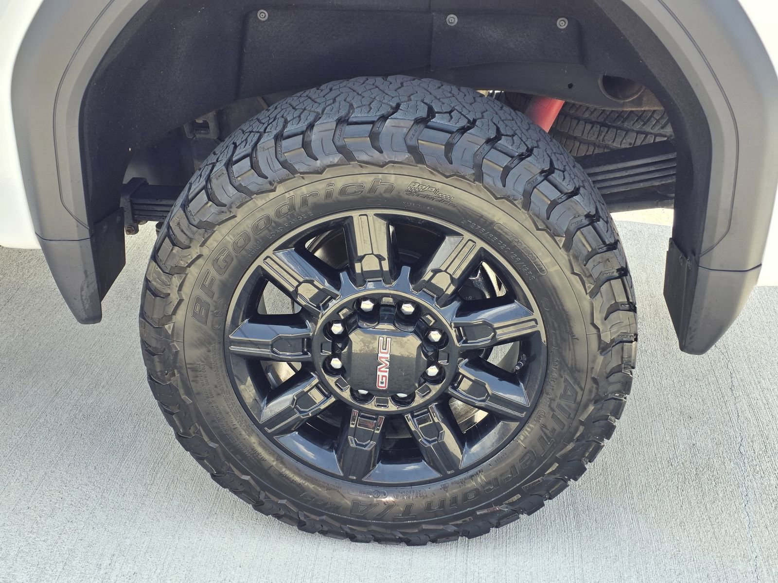 Used 2024 GMC Sierra 2500 AT4 w/ AT4 Preferred Package image 32