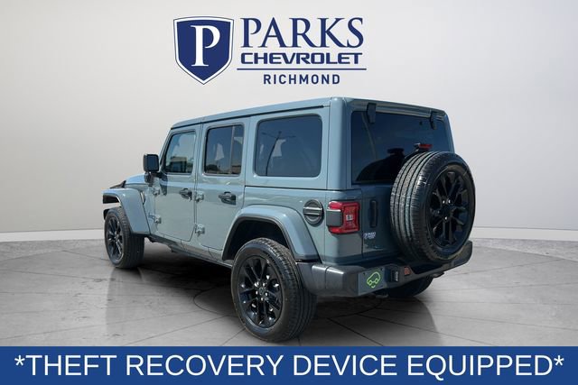 Used 2025 Jeep Wrangler Unlimited Sahara w/ Safety Group image 5