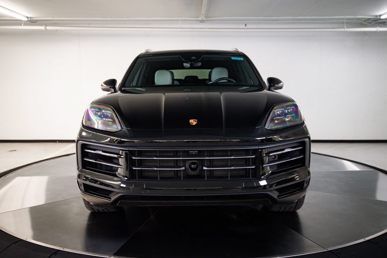 Certified 2026 Porsche Cayenne S AWD/4WD image 10