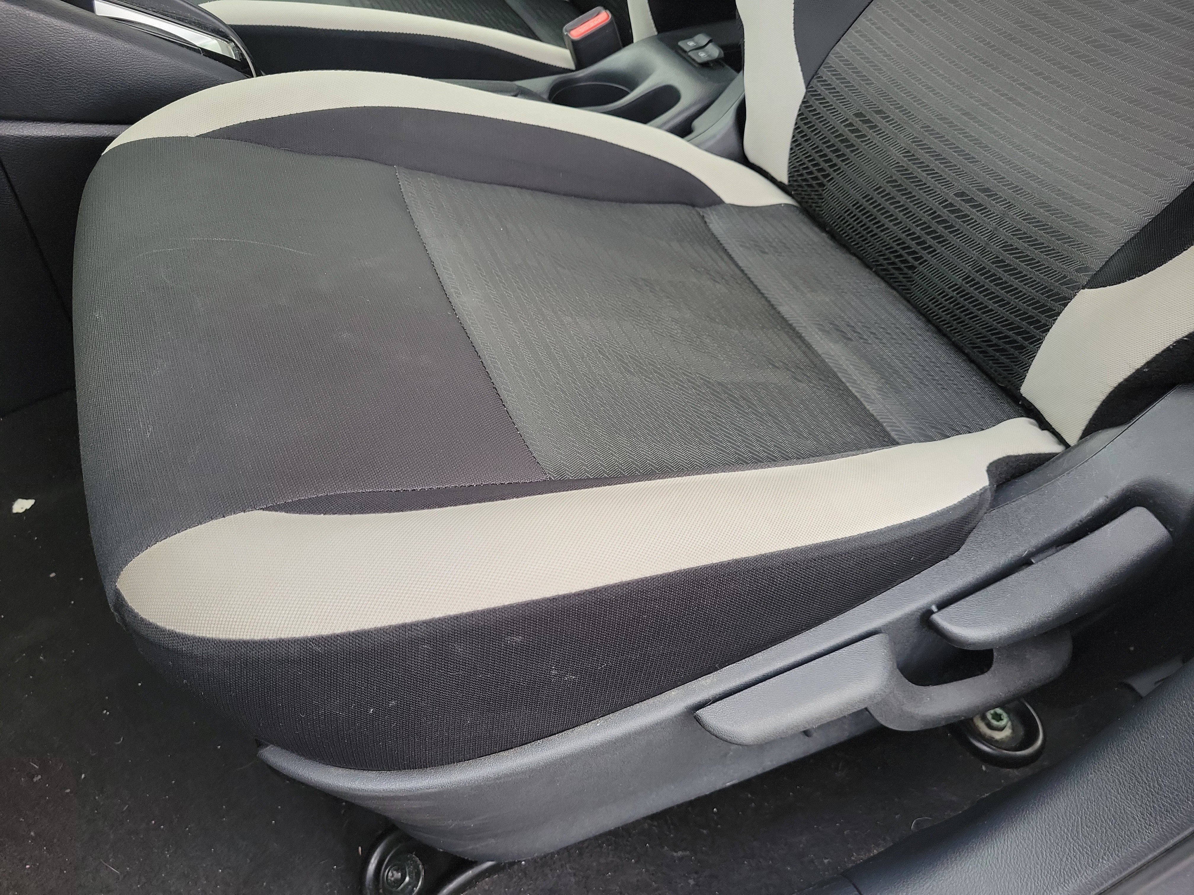 Used 2021 Nissan Versa SV image 10