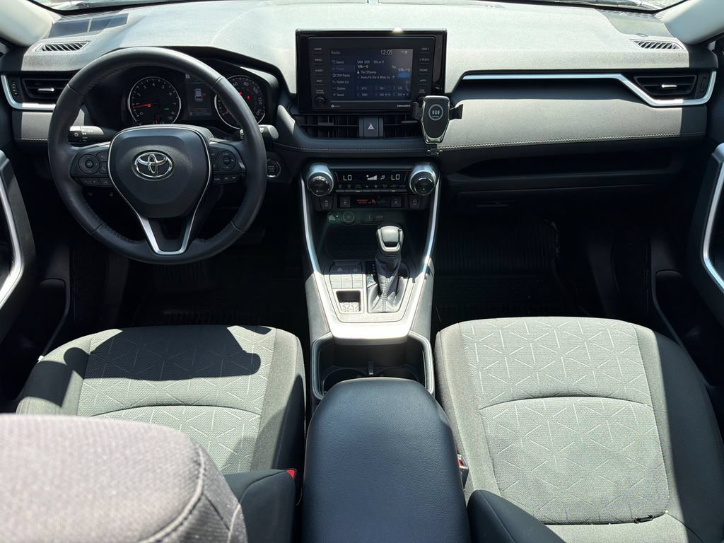 Used 2022 Toyota RAV4 XLE w/ Convenience Package AWD/4WD image 27