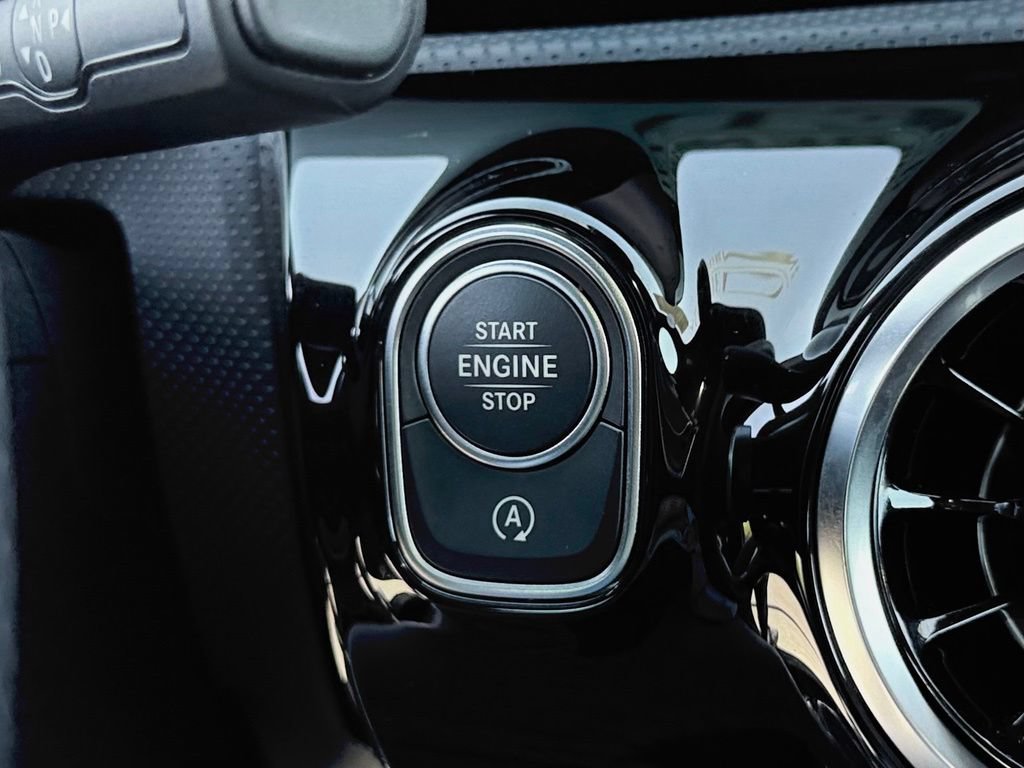 Certified 2026 Mercedes-Benz CLA 250 4MATIC image 23