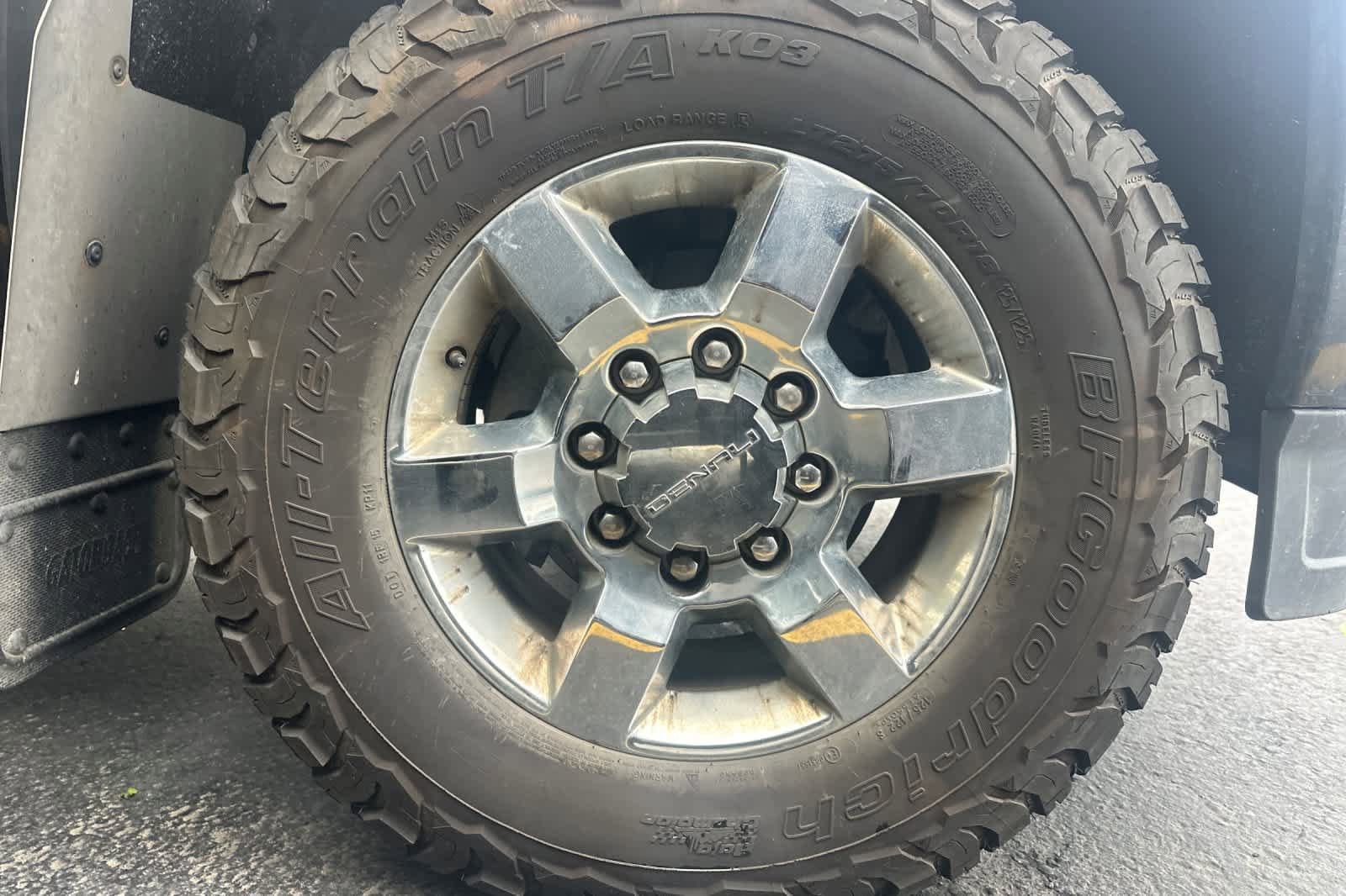 Used 2018 GMC Sierra 3500 Denali AWD/4WD image 11