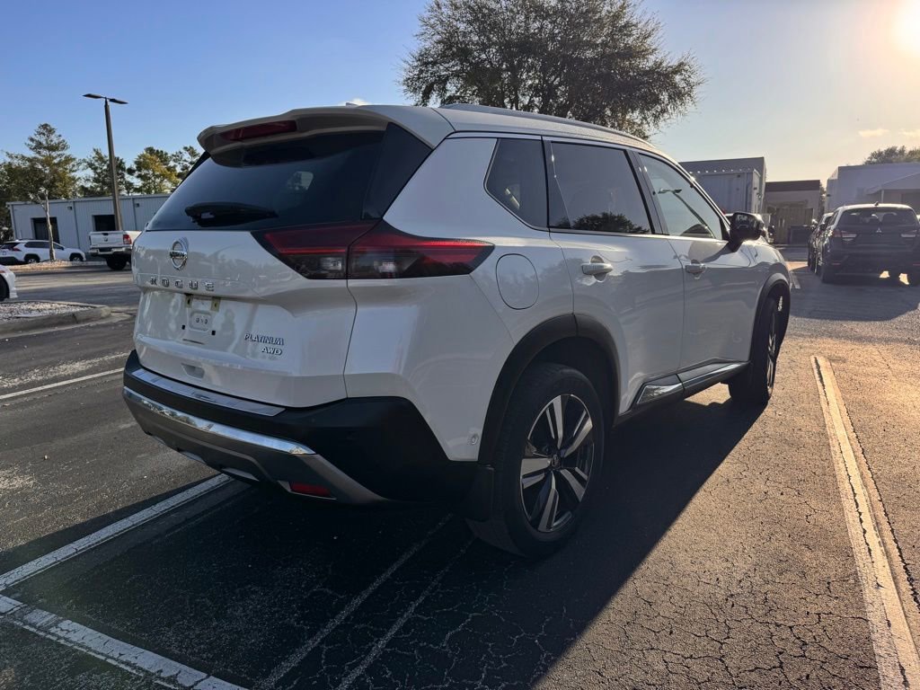 Used 2021 Nissan Rogue Platinum AWD/4WD image 7
