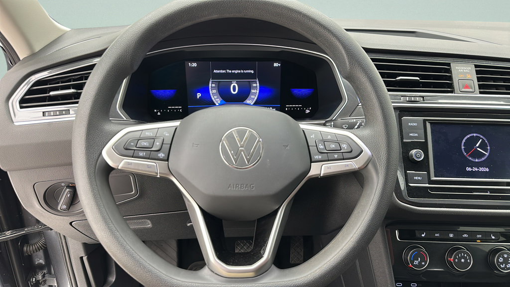 Used 2022 Volkswagen Tiguan S FWD image 15