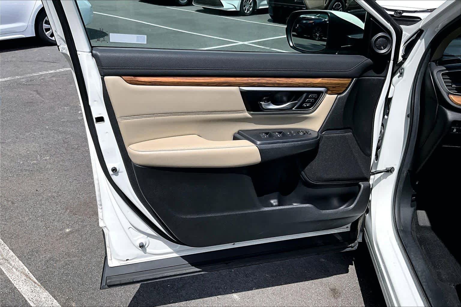 Used 2018 Honda CR-V EX-L image 22