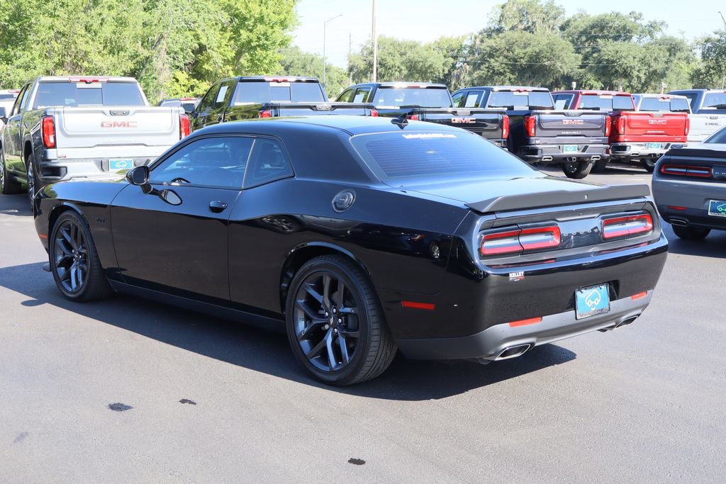 Used 2023 Dodge Challenger R/T w/ Blacktop Package RWD image 7