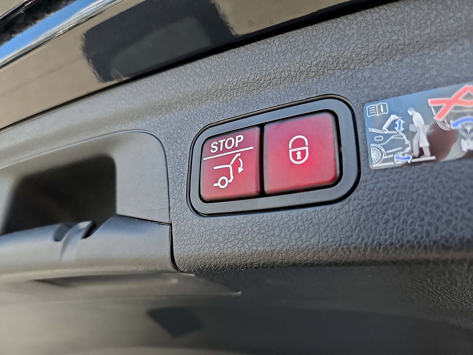 Certified 2026 Mercedes-Benz GLE 450 4MATIC image 30