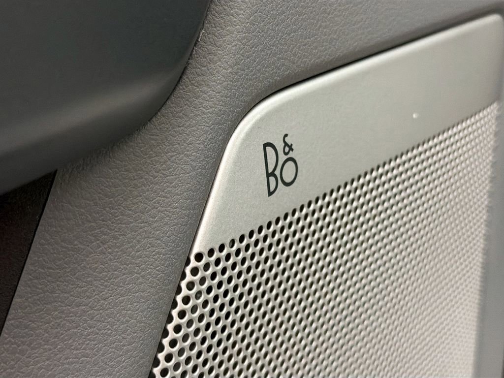 Used 2023 Ford F150 XLT w/ Equipment Group 302A High AWD/4WD image 19