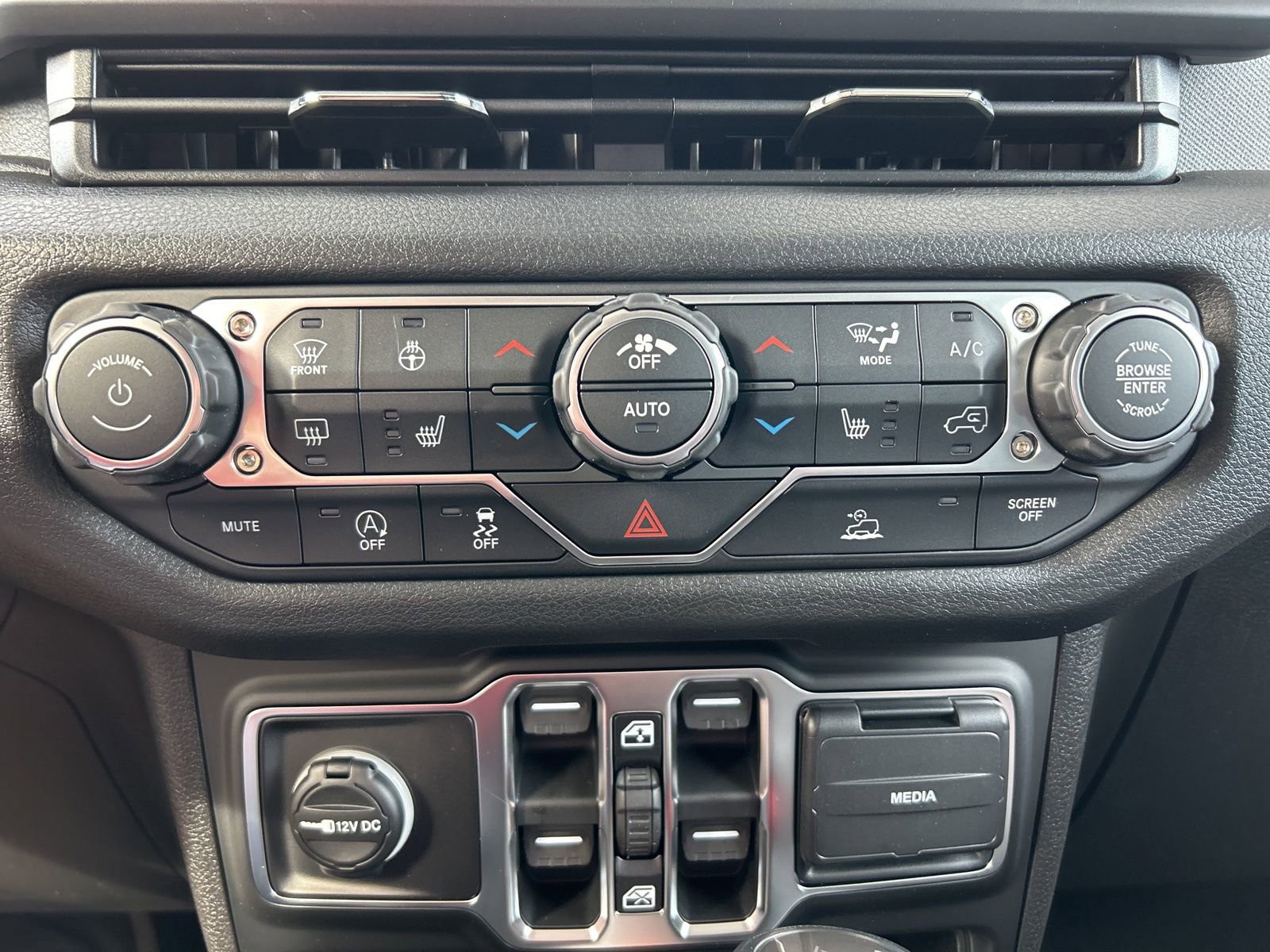 New 2026 Jeep Wrangler Sport S image 16