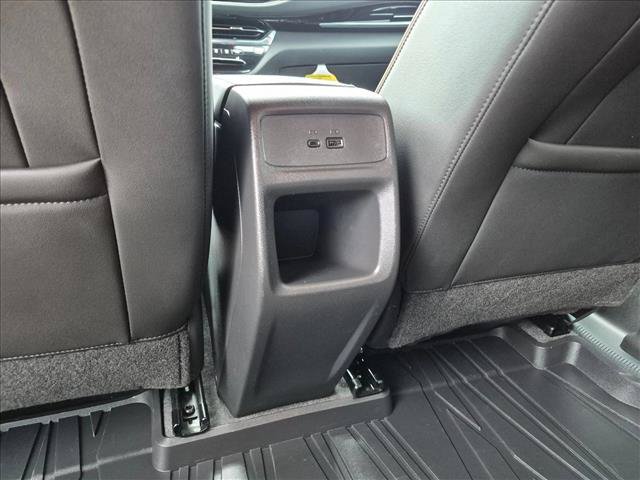 Used 2025 Buick Envista Avenir FWD image 18