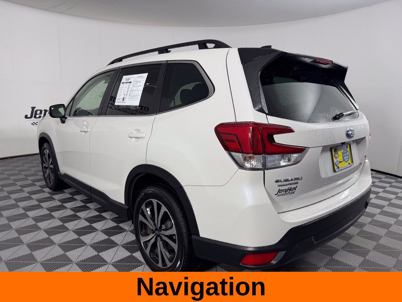 Used 2024 Subaru Forester Limited AWD/4WD image 10
