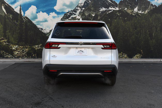 New 2026 Toyota Grand Highlander Platinum image 5