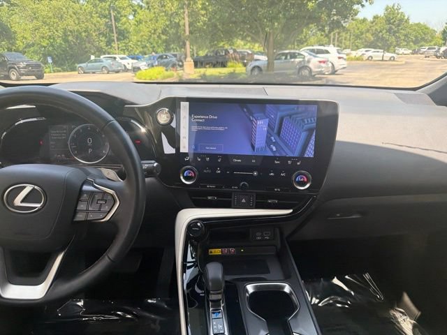 Used 2022 Lexus NX 250 AWD image 14