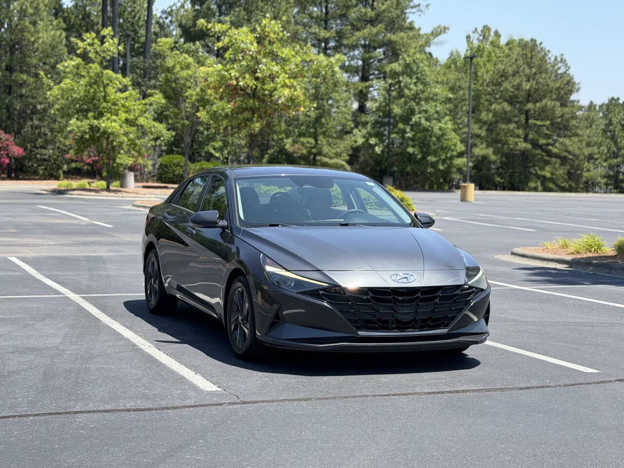 Used 2022 Hyundai Elantra SEL FWD image 1