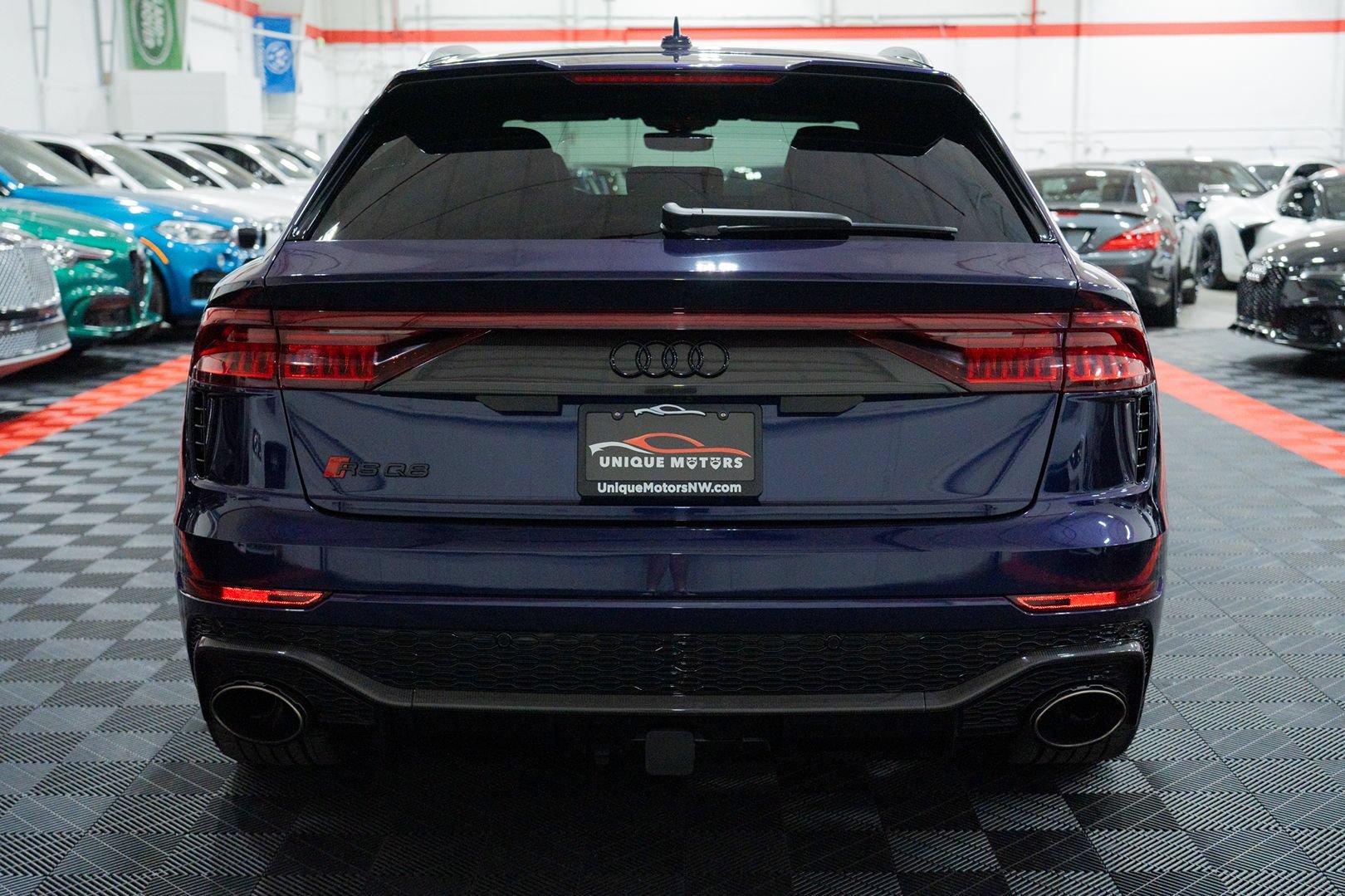 Used 2023 Audi RS Q8 AWD/4WD image 5