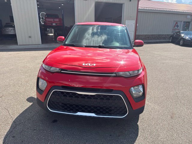 Used 2022 Kia Soul LX w/ Technology Package FWD image 8