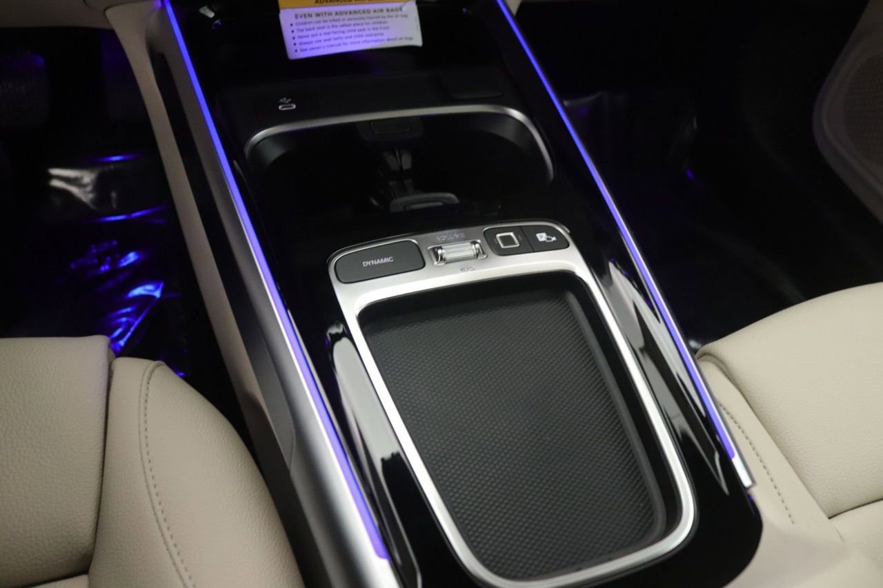 New 2026 Mercedes-Benz GLB 250 image 7