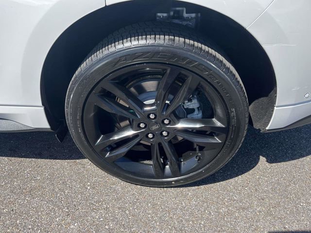 Certified 2022 Ford Edge ST w/ Equipment Group 401A AWD/4WD image 6