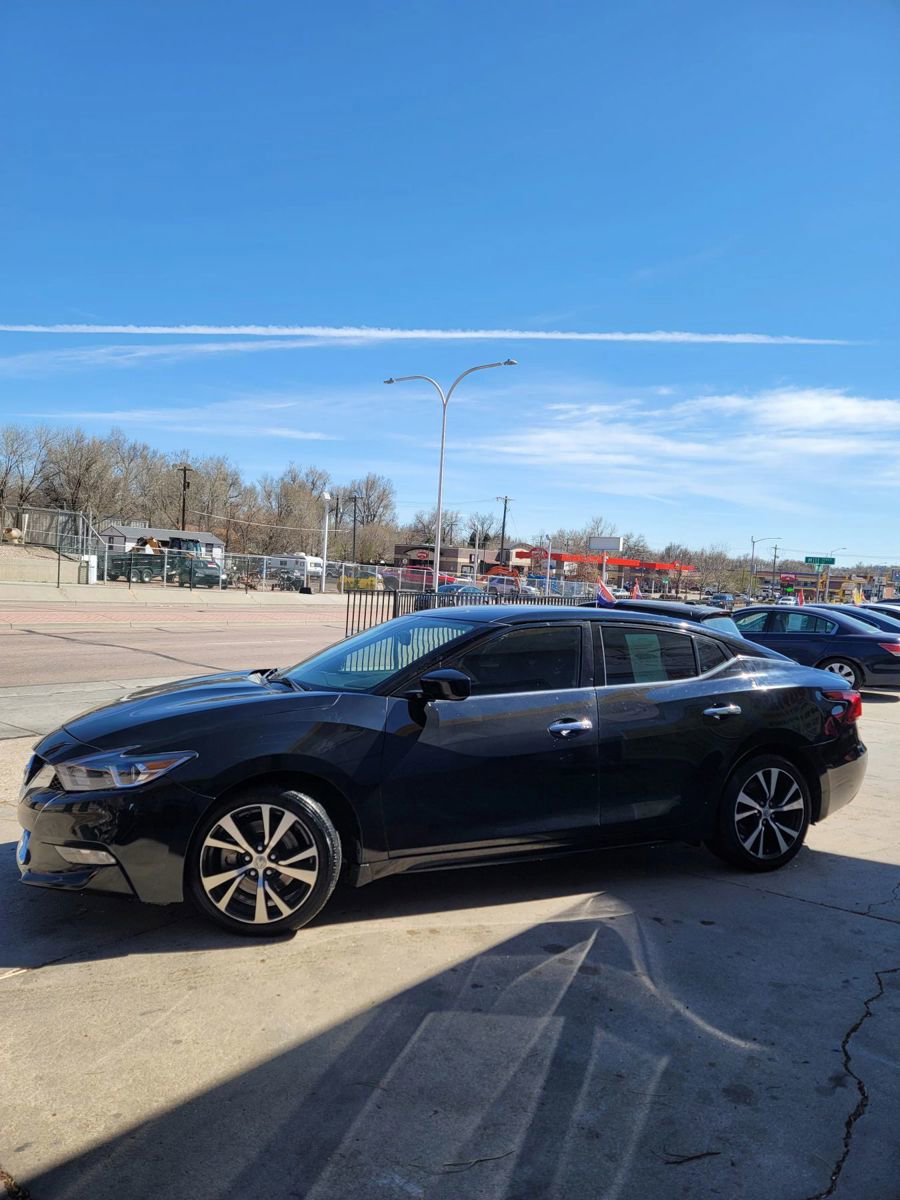 Used 2018 Nissan Maxima 3.5 S image 2
