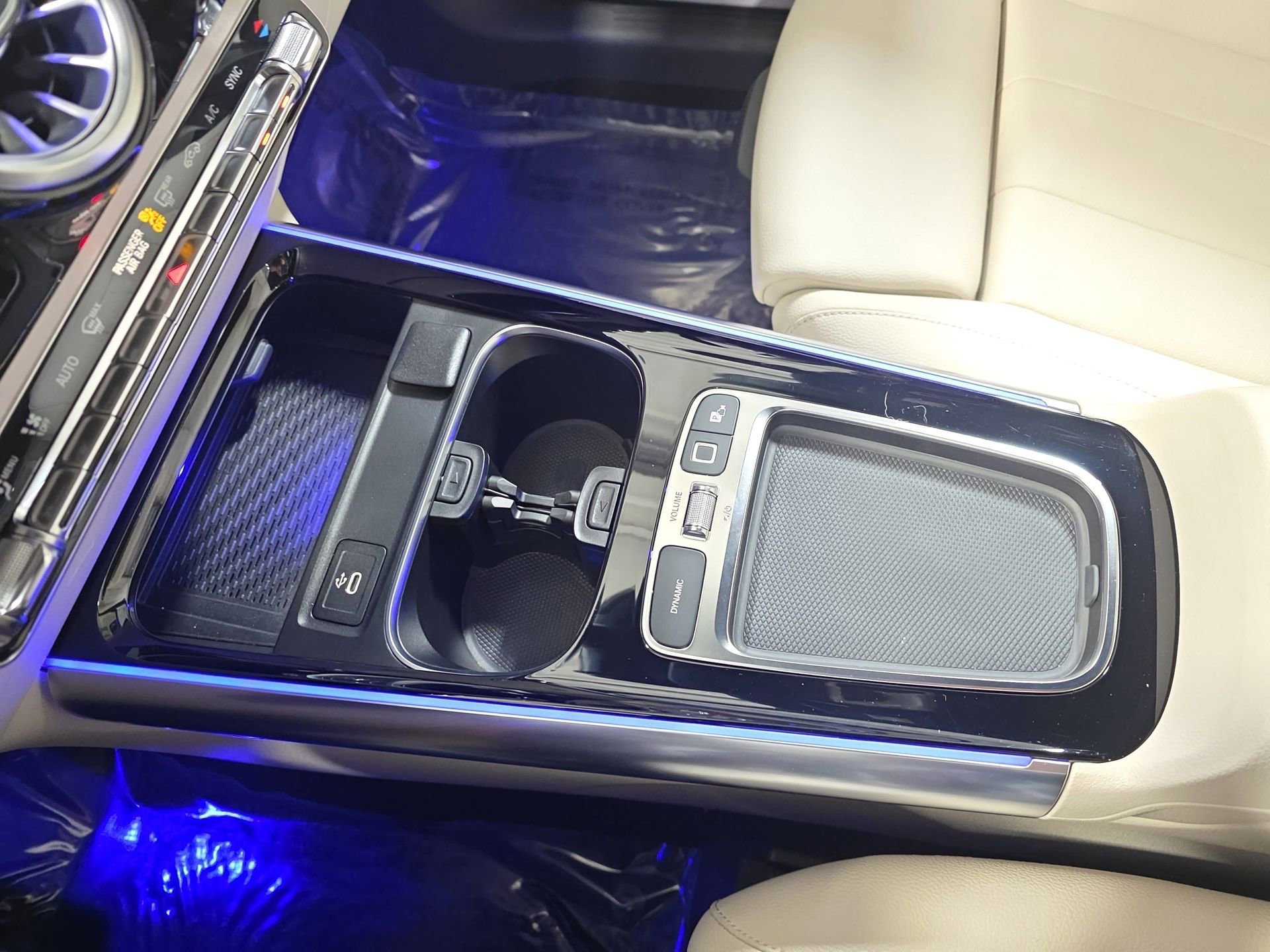 Certified 2025 Mercedes-Benz GLA 250 image 25