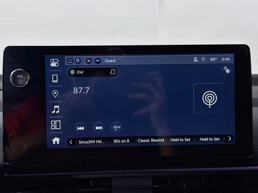 New 2026 Honda Prologue Touring image 15