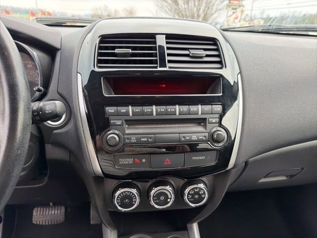 Used 2013 Mitsubishi Outlander Sport SE image 15