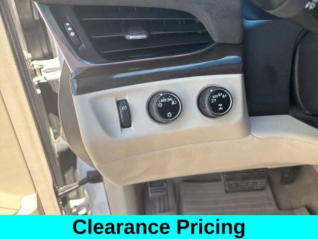 Used 2018 Cadillac Escalade ESV Luxury AWD/4WD image 20