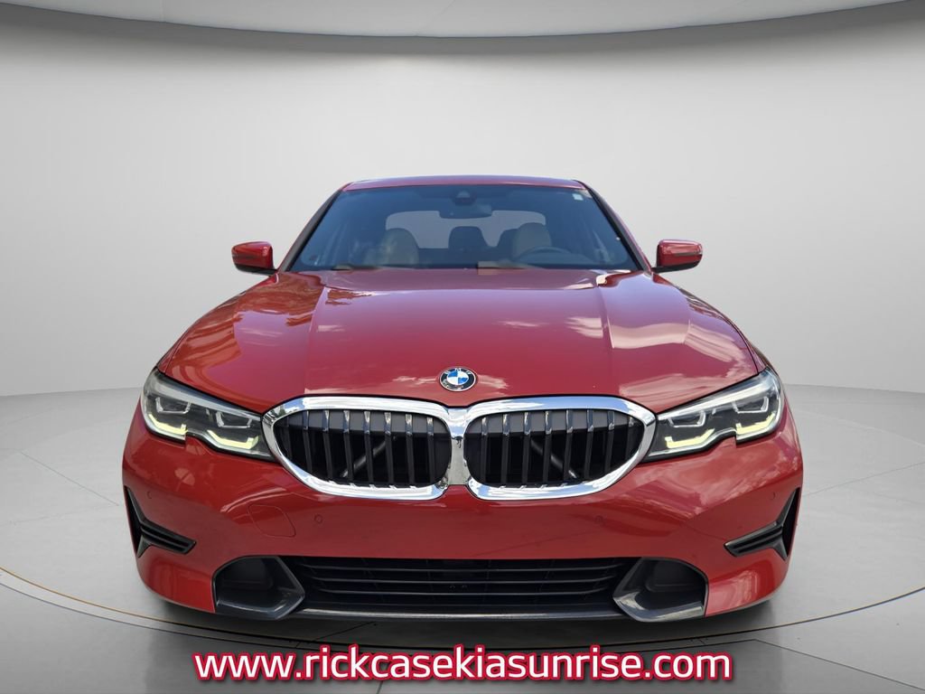 Used 2022 BMW 330i Sedan w/ Driving Assistance Package RWD image 5