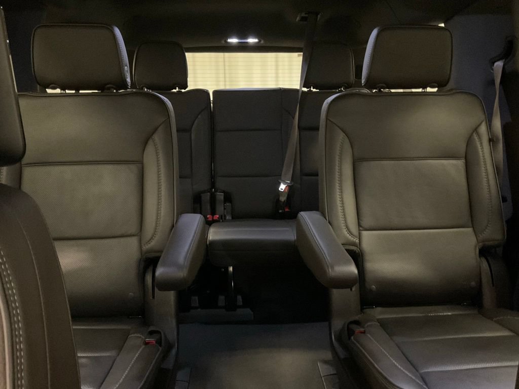 Used 2024 GMC Yukon XL Denali w/ Denali Reserve Package AWD/4WD image 28